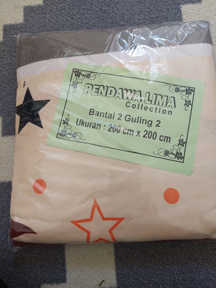 Sprei Star Uk180 200