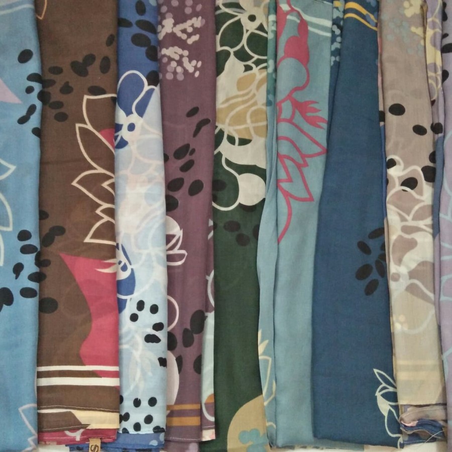 Jilbab Segi Empat Katun Motif VOAL Polycotton (READY HANYA WARNA PUTIH SAJA)