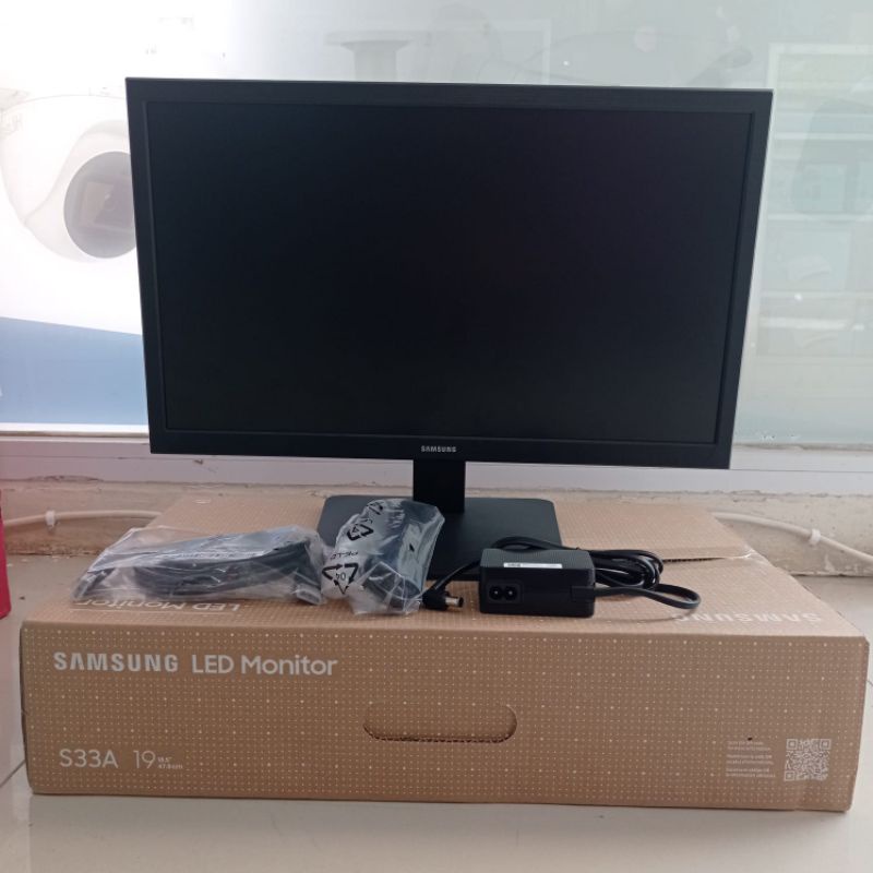 MONITOR LED SAMSUNG S-33A 19 INCHI