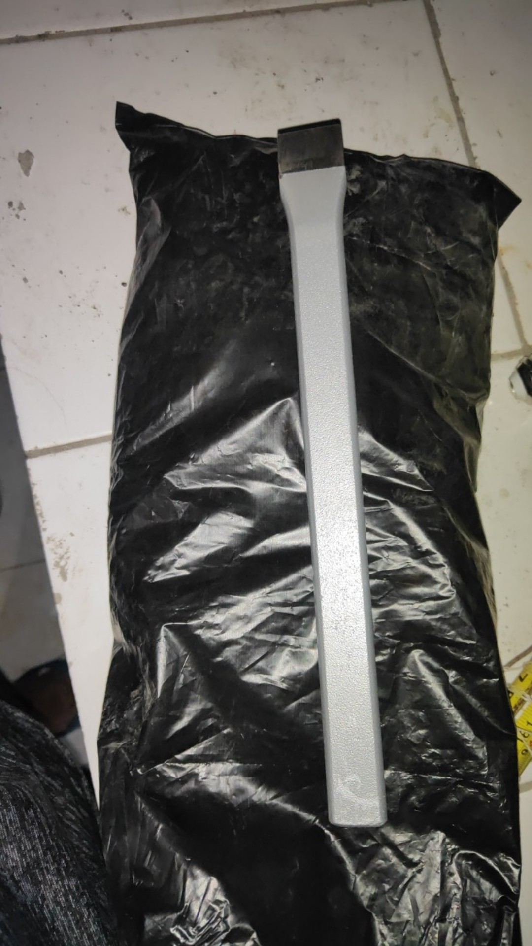 Pahat Beton Tembok 25 Cm Kualitas Jerman