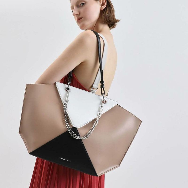 CK Chin Chain Handle Tote Ori