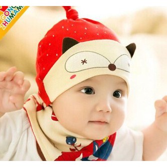 Satu Set Kupluk + Celemek | Bib + Hat Fox