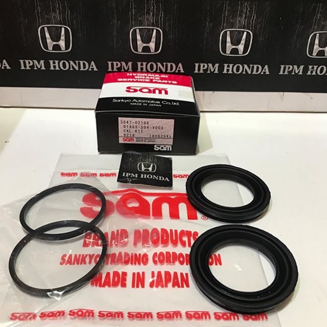 01463 S04 Sam Japan Karet Seal Sil Kit Caliper Kaliper Rem Roda Depan Honda Mobilio 2014-2021 Freed 2010-2015 Jazz S RS GE8 2009-2013 GK5 2014-2020 City GM2 GM6 Civic Ferio 1996-2000 ES VTIS Century 2001-2005 Stream 2002-2006 Accord Prestige 1986-1989