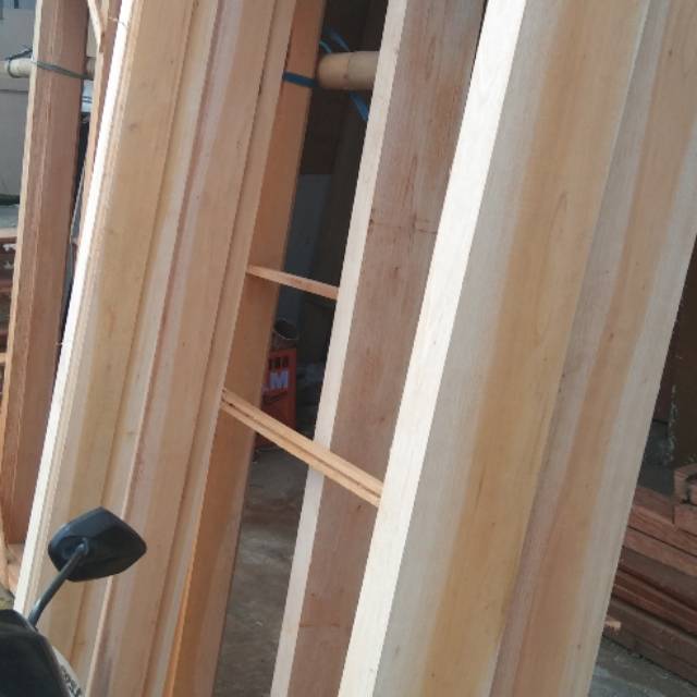kusen dan pintu kayu berkualitas