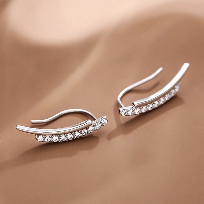 Fresh Style Simple Earrings For Women Daily Wear Delicate Girl's Earrings High Quality Silver Color Statement Jewelry Hot
