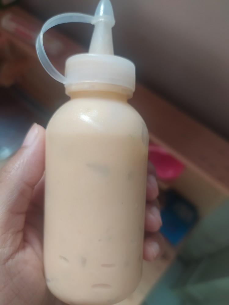 2pcs Botol Dispenser Saus / Kecap / Bumbu Masak Dengan Bahan Plastik Dan Ukuran 100ml