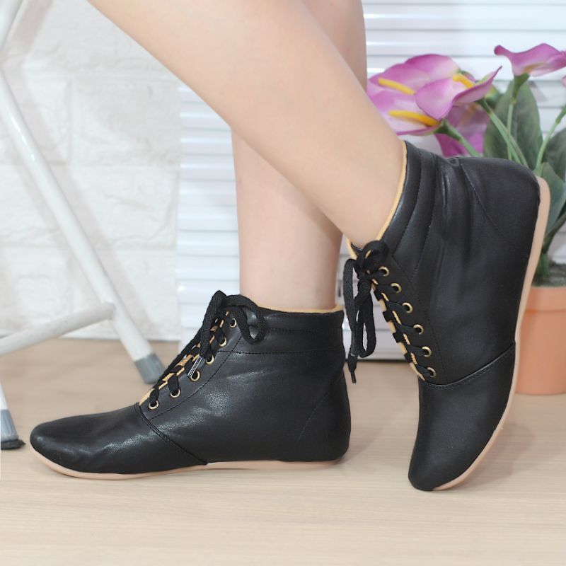 Boot flat wanita brd 05