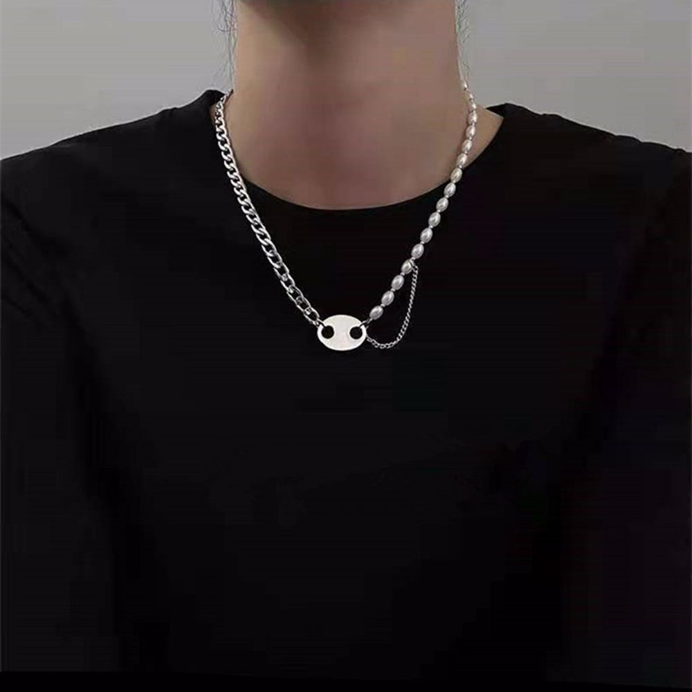 Kalung Rantai Klavikula Desain Hidung Babi Aksen Mutiara Bentuk Oval Warna-Warni Gaya Punk Korea Untuk Pria