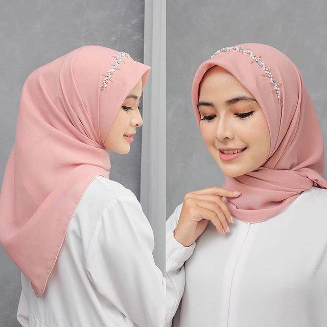 Segi Empat Payet Jilbab Kerudung Hijab Bella Square Segiempat Payet Bando Mutiara Premium Poly Cotto