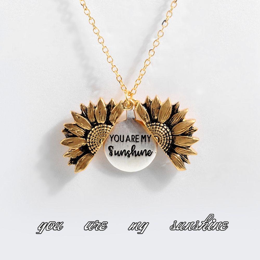 Kalung Rantai Liontin Bulat Motif Tulisan You Are My Sunshine Untuk Wanita