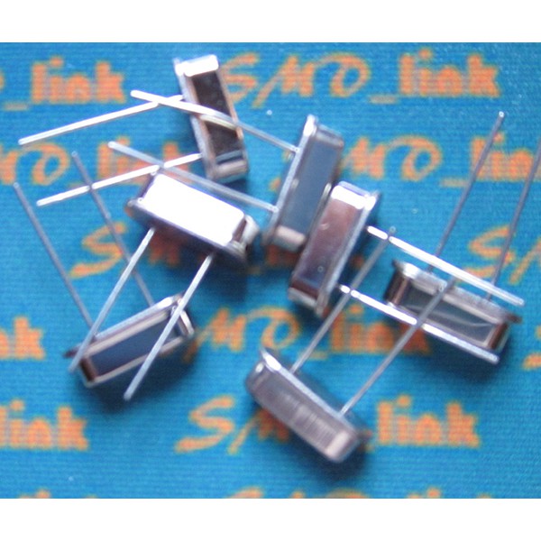 Xtal / Kristal 8 Mhz  DIP
