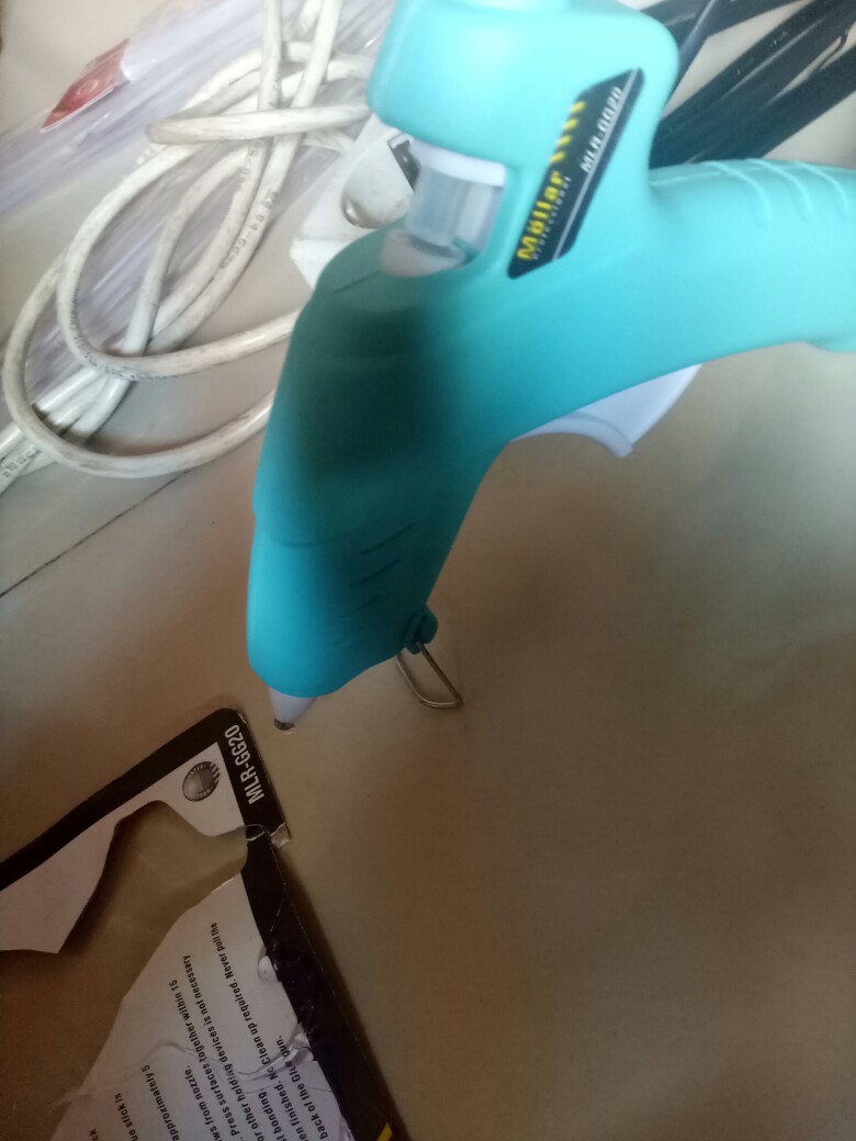 Paket Mollar Glue Gun 20 Watt Biru & 10 Pcs Refill Lilin Lem Tembak