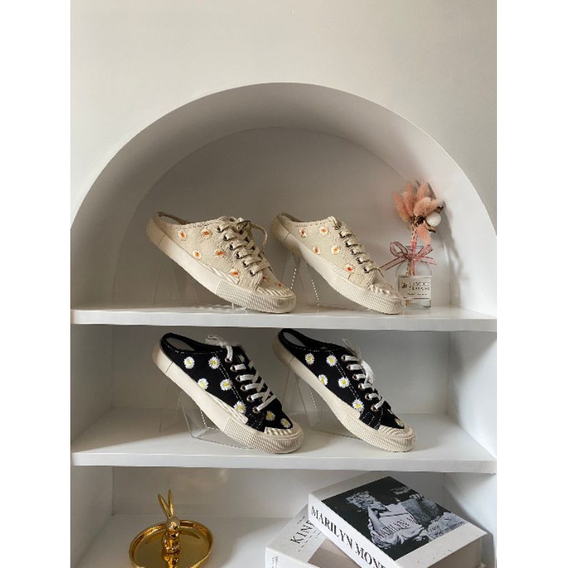 

ZR Sneakers [FREE BUBBLEWRAP]