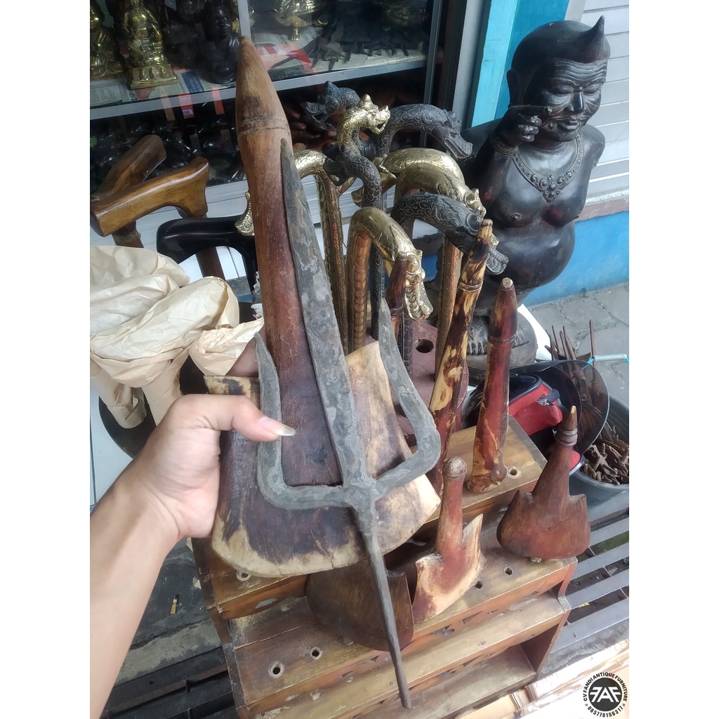 barang antik Pusaka Trisu FX0067