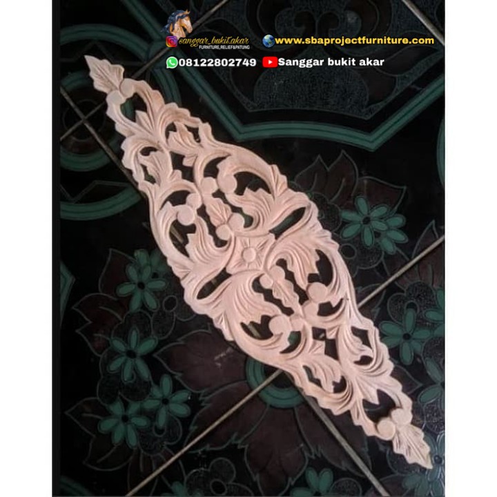 Ornamen Ukir Tempel Kayu Jepara