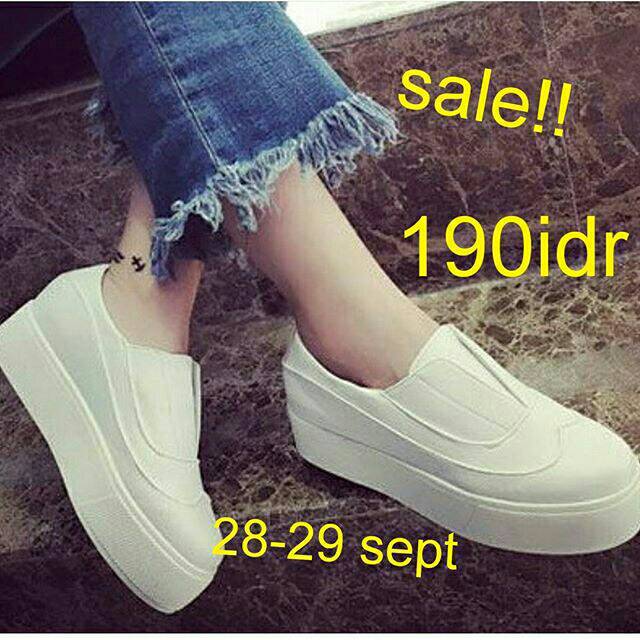 Sepatu wanita import korea tipe 319