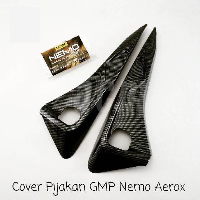 Cover Tutup Pijakan Body Samping Aerox Carbon NEMO Cover Pijakan Aksesoris Variasi Yamaha Aerox 155