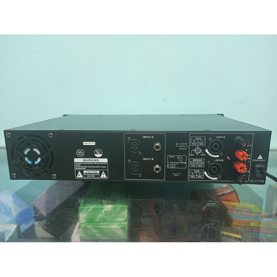 POWER AMPLI PROFESIONAL SOUND SYSTEM FIRSTCLASS FC A1000 ORIGINAL FCA