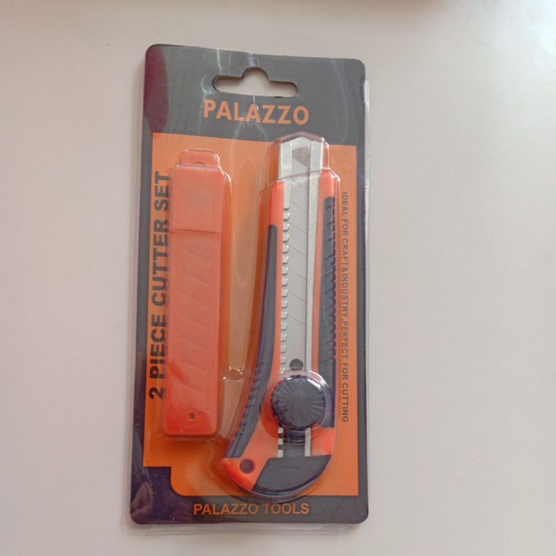 

Pisau Cutter Putar Set Palazzo