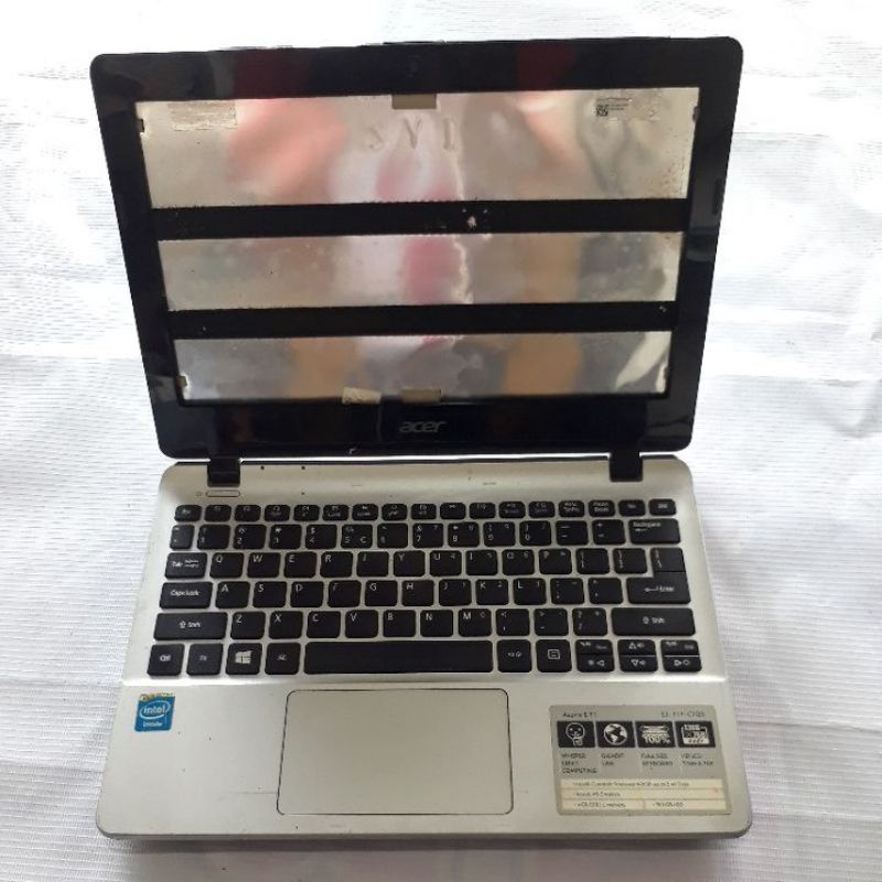 Casing Acer Aspire E11, E3-111-C7Q5