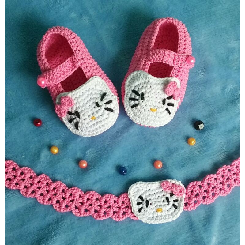 sepatu rajut bayi model hello kitty warna pink