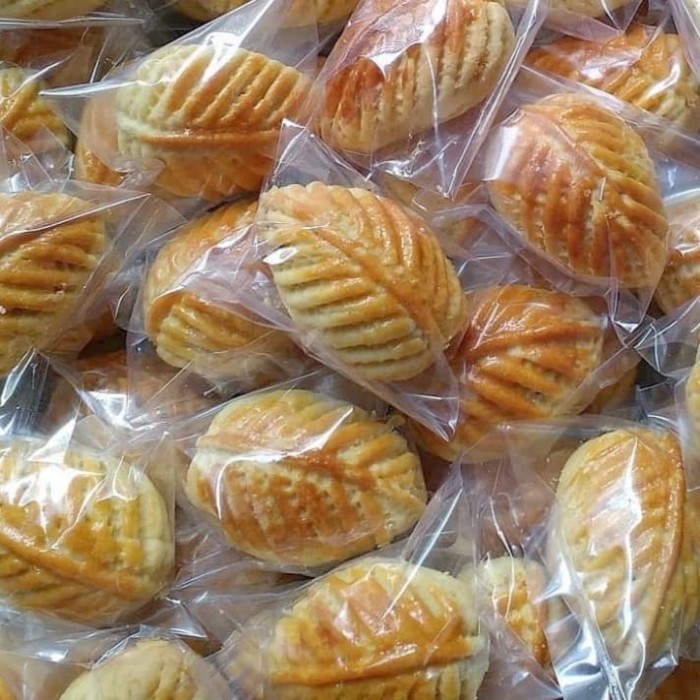 

KERING-KUE- NASTAR DAUN JUMBO -KUE-KERING.