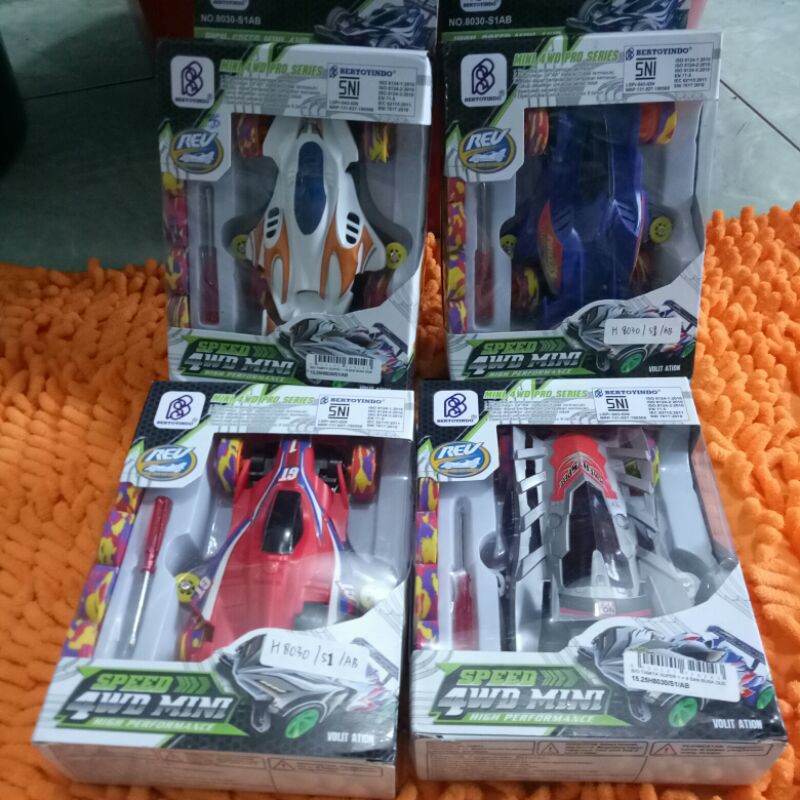 TAMIYA SUDAH DIRAKIT 4 WD