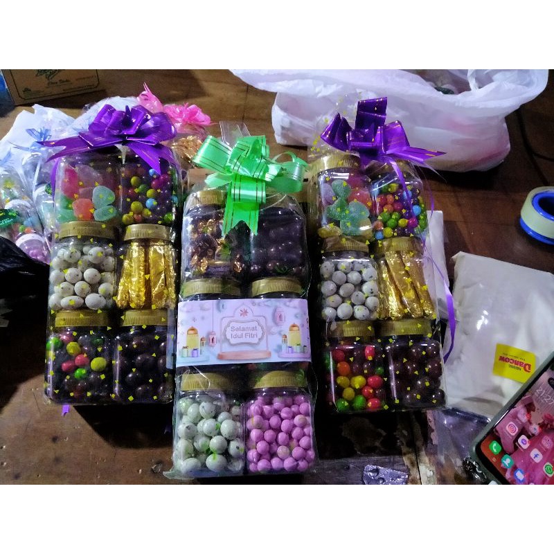 

parsel coklat mini jumbo l'agie//parsel paket coklat ulhadiah ulang tahun
