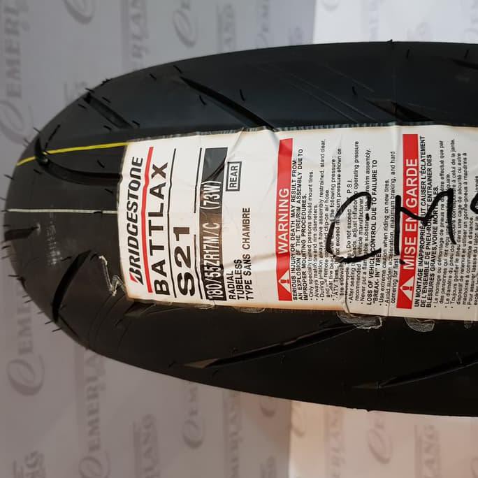 Discount Ban Battlax Bridgestone 120/70-17 Dan 180/55-17 S21 Ayo Beli