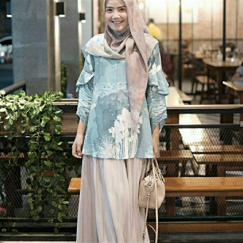 Ria Miranda x cottonink Aytan Top