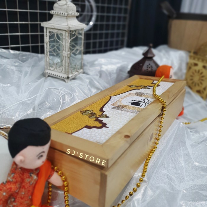 

Paket box hampers lebaran kue kering toples murah 33