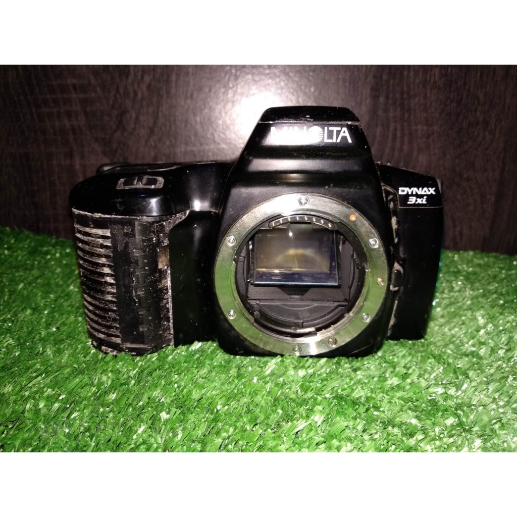 KAMERA MINOLTA DYNAX 3Xi BODY ONLY EDISI DISPLAY