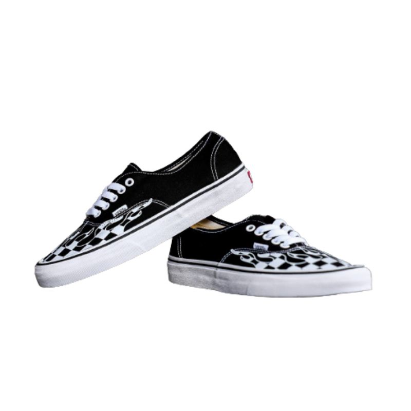 vans authentic checkerboard flame