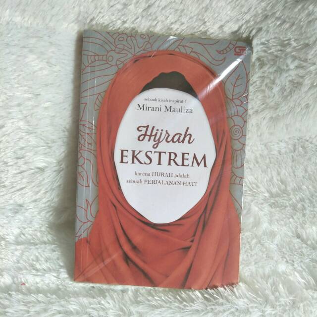 Buku Best seller Hijrah Ekstrem