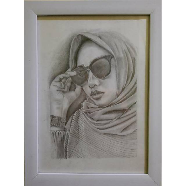 Sketsa wajah pensil ukuran A4 + Pigura