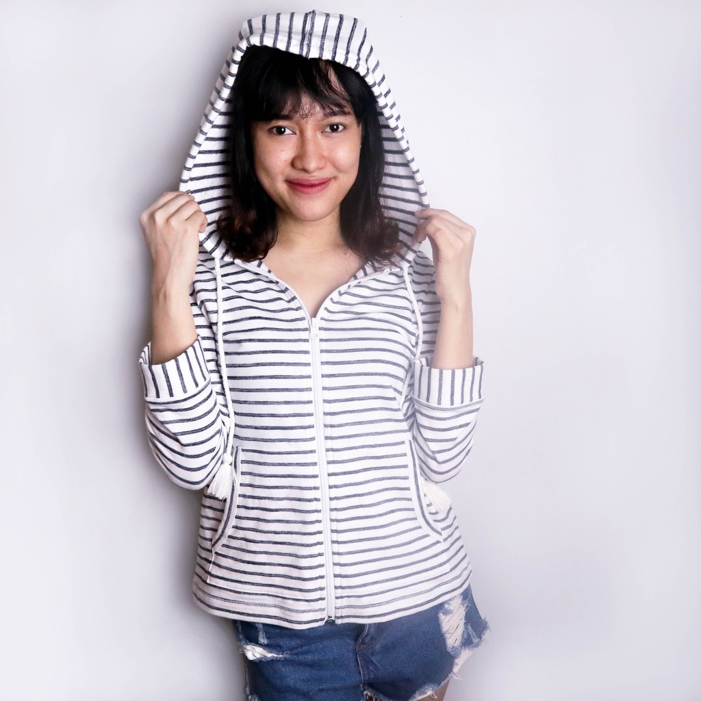 SWEATER WANITA STRIP HITAM PUTIH BRANDED