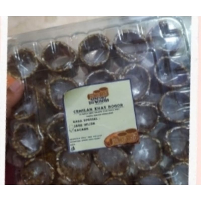 

Noga Roll Bu Neneng