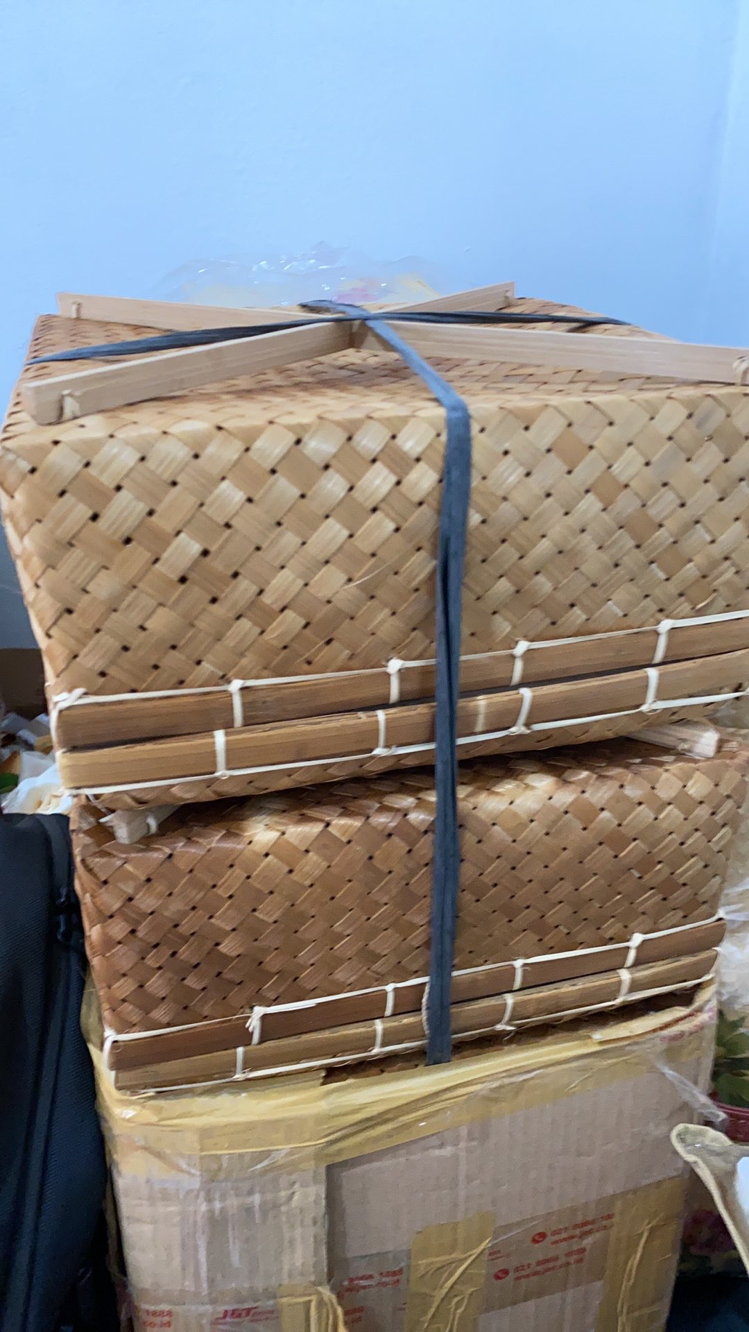 Besek Hampers, Box Sokase Hantaran, Besek Halus Tempat Cake  Kue