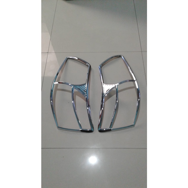 Garnish lampu Jsl Depan Grand Max List Lampu Chrome Grandmax