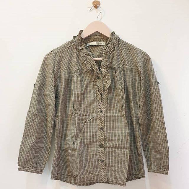 Atasan kemeja ecru preloved motif kotak