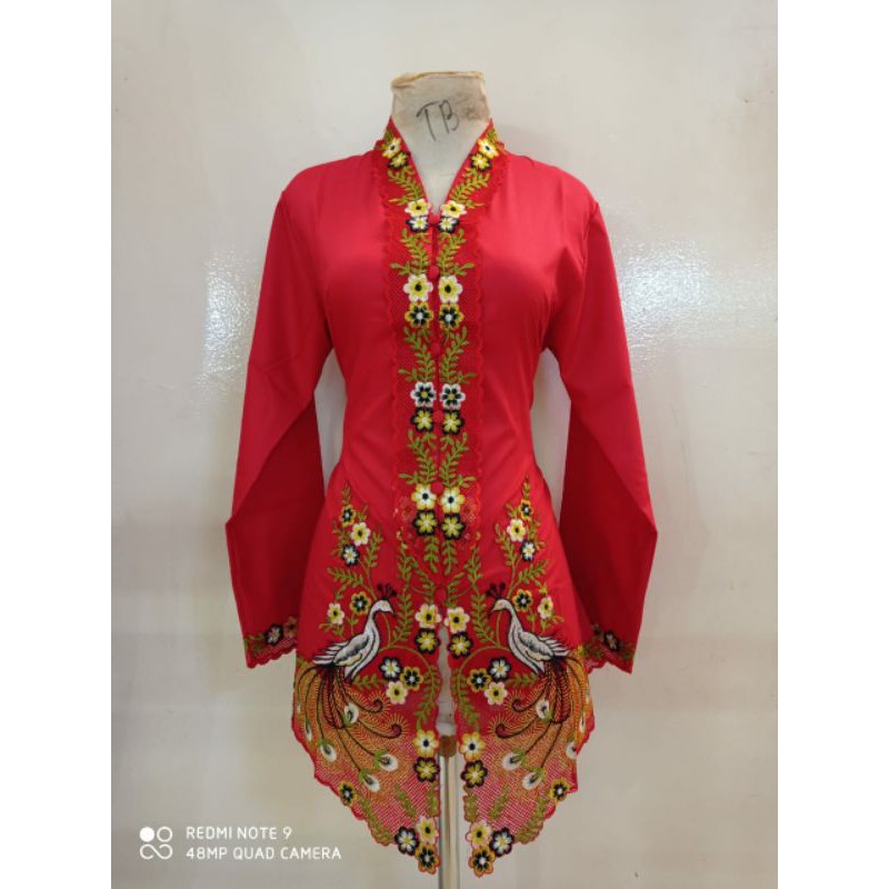 Kebaya Encim Lengan panjang Kebaya Encim modern Kebaya encim Jumbo Kebaya Encim Bordir Kebaya Encim Kebaya Betawi Modern Kebaya Encim putih Kebaya Kartini Kebaya Encim-Merah