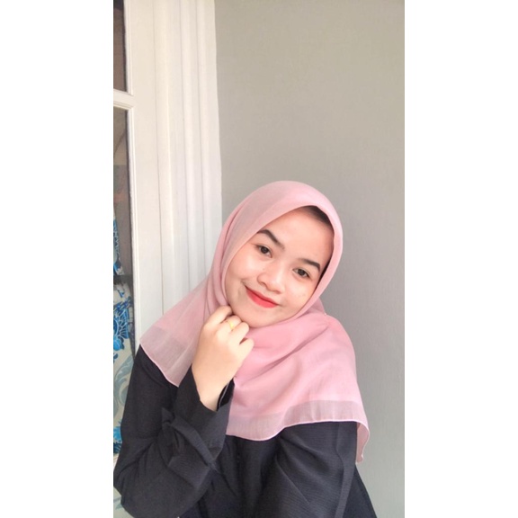 Segi Empat Paris By Safira Collection