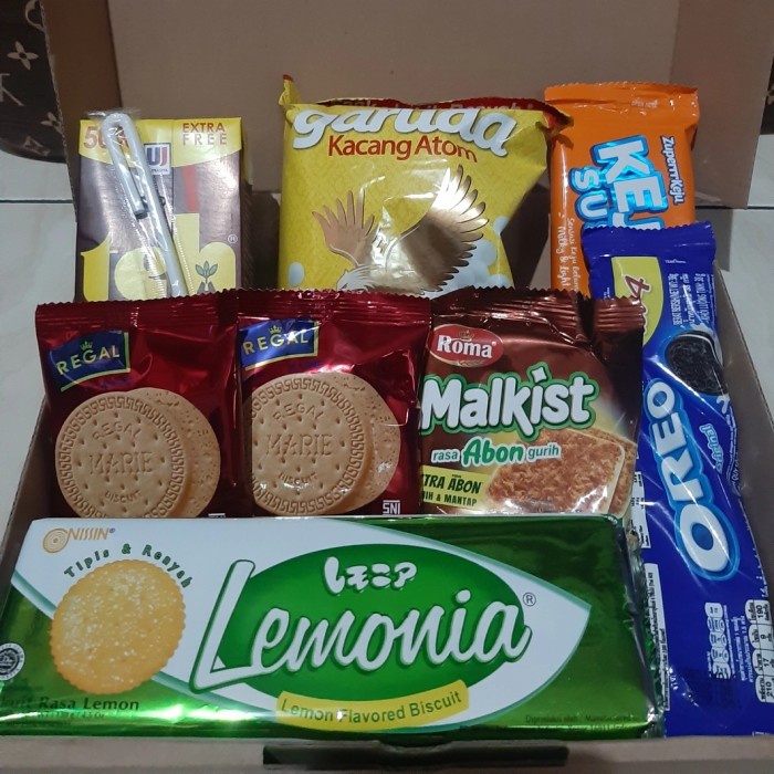 

gift box hampers snack kado - paket B, medium