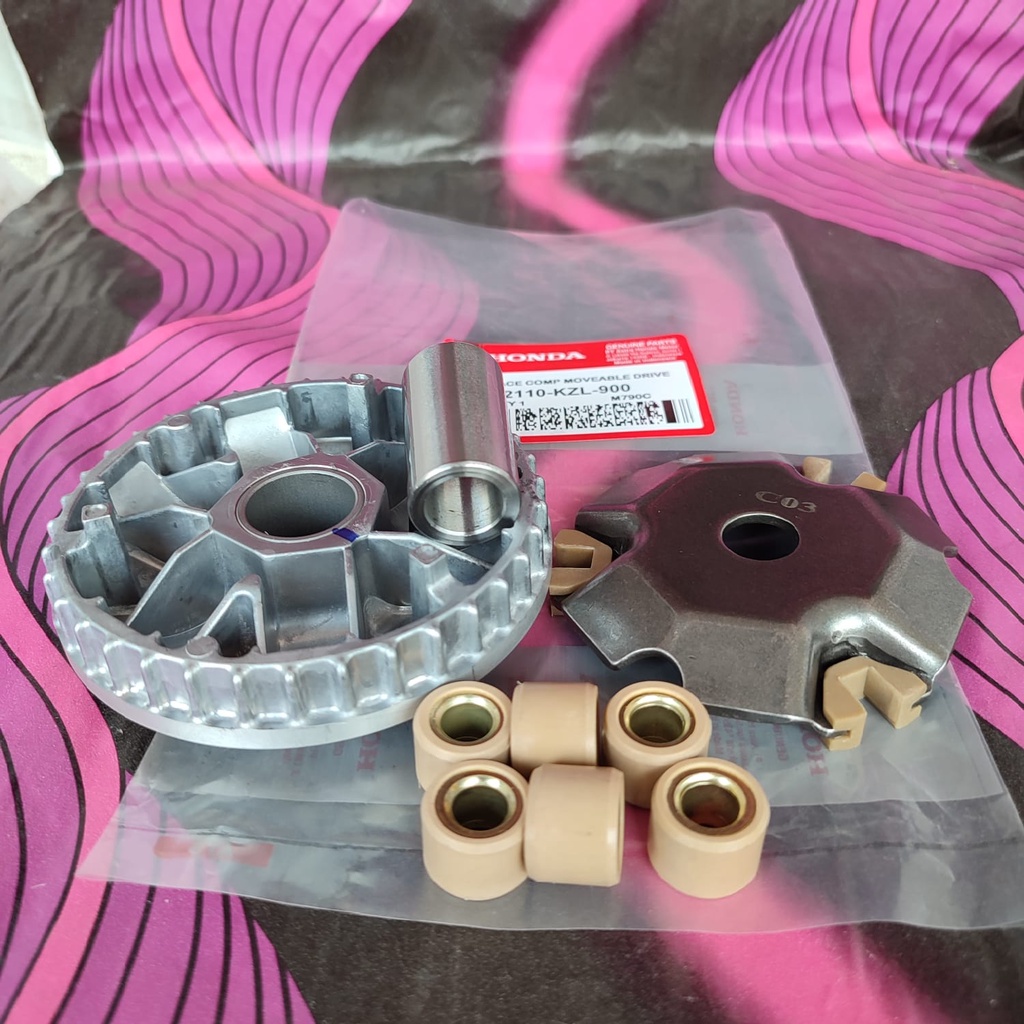 RUMAH ROLLER ASSY HONDA BEAT FI 22110-KZL-900