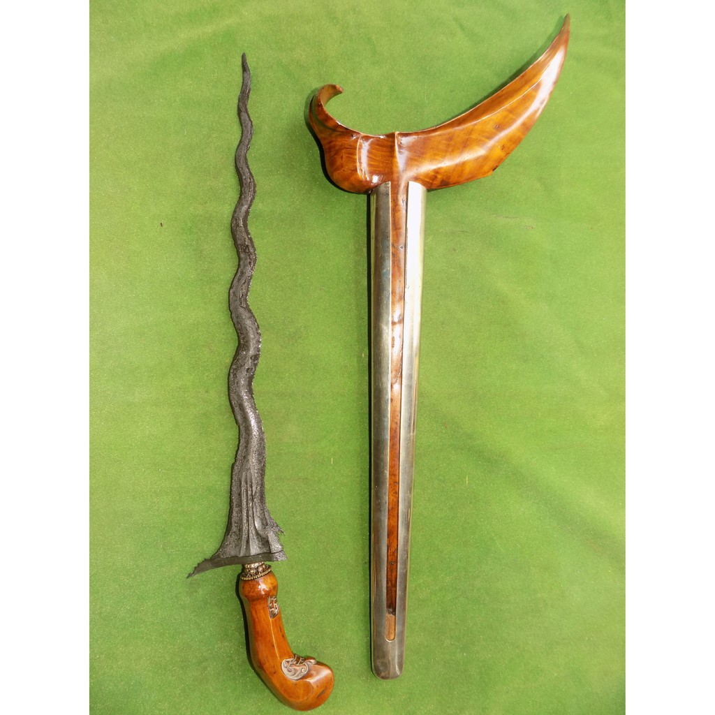 keris sengkelat pamor beras wos wutah era senopaten
