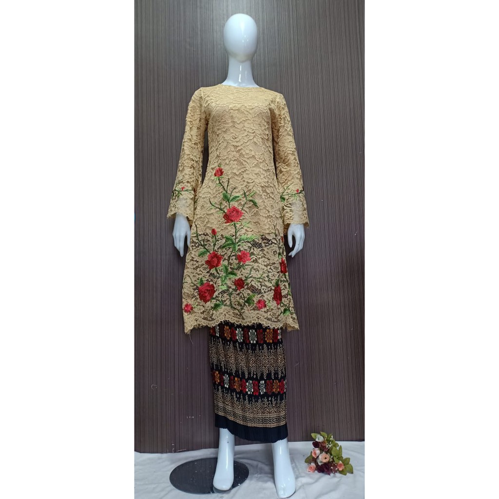 KEBAYA HANABI BRUKAT ROK PRISKET KEBAYA BRUKAT KEBAYA RUMAH KEBAYA BANDUNG RUMAH SONGKET BANDUNG