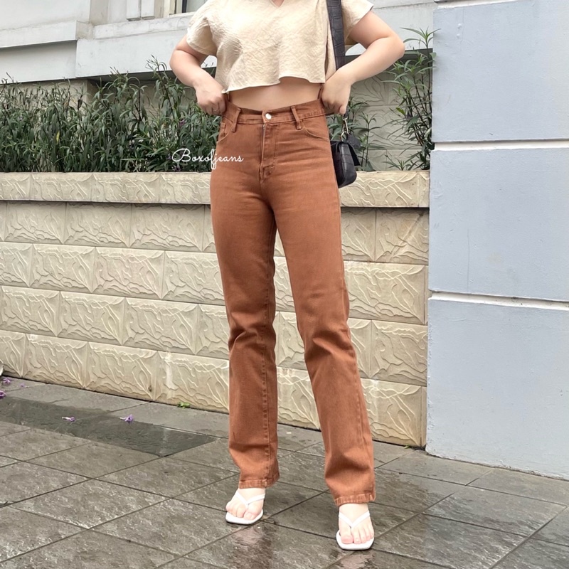 Boxofjeans - MERLYN Stretchy HW Loose Jeans - MOCCA