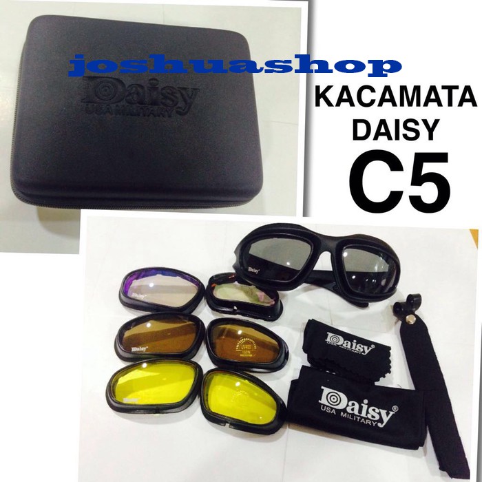 Kacamata hitam Daisy C5