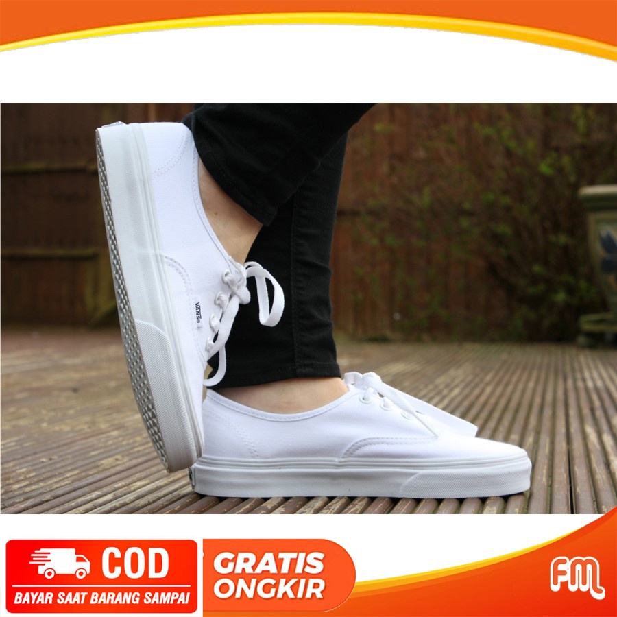 Sepatu Vans Authen All White  DT BNIB /  Sneakers Skateboard Urban