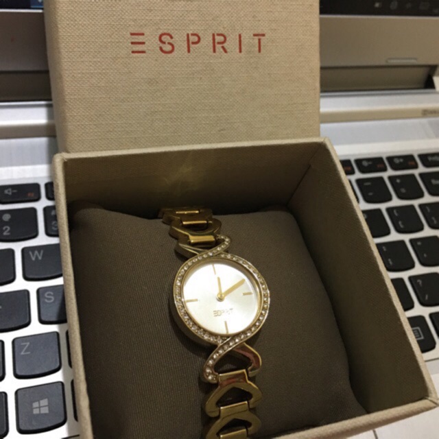 Preloved Jam Tangan Wanita / Cewek Merk ESPRIT Gold